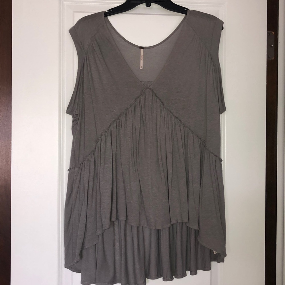 FREE PEOPLE TOP - Picture 2 of 3